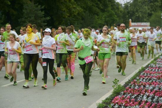 Colour run in Moscow