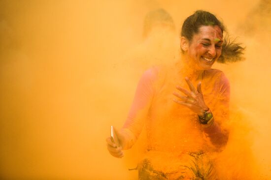 Colour run in Moscow