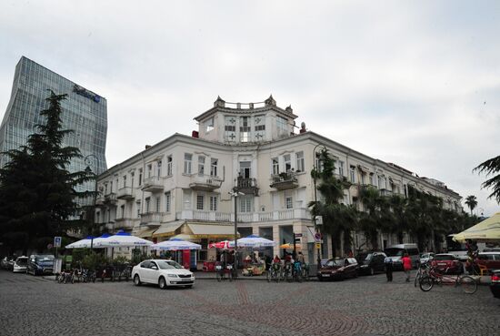 Cities of the world. Batumi