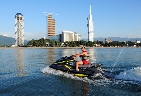 Cities of the world. Batumi