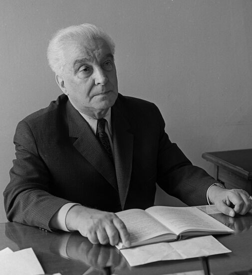Academician Viktor Vinogradov