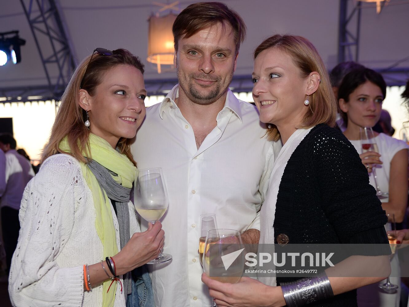 The Hollywood Reporter holds White Party