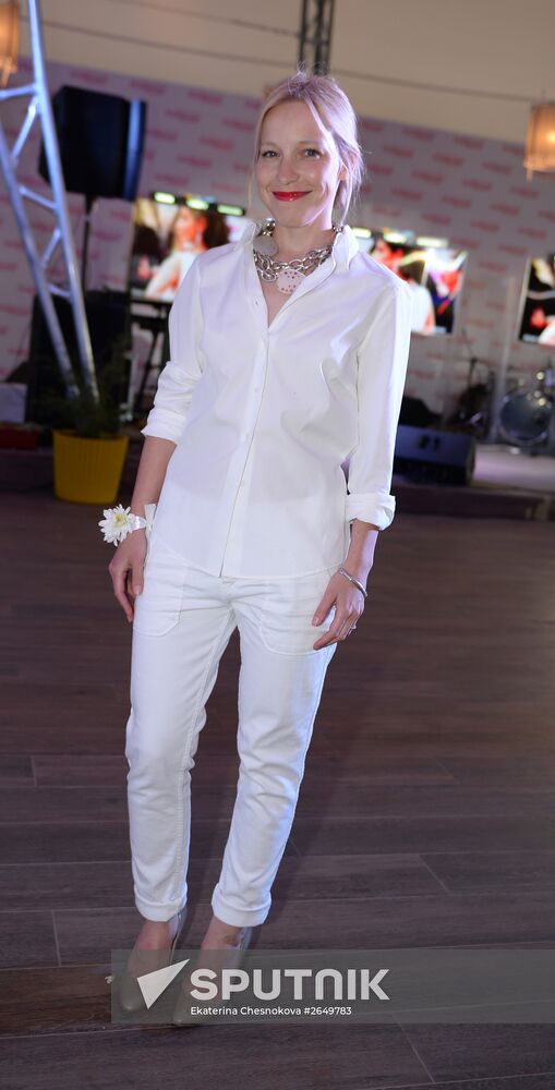 The Hollywood Reporter holds White Party