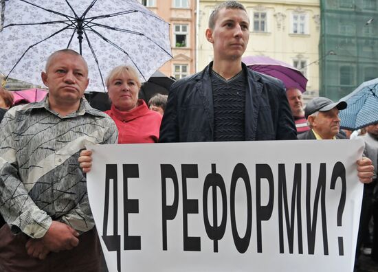 Protests against increased fees in Lvov