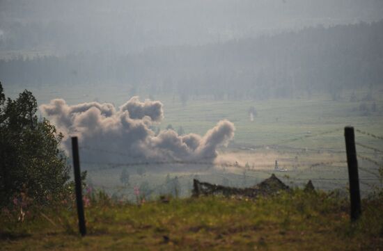 Russian, Belarusian air forces and air-defense forces conduct joint exercise at Telemba center