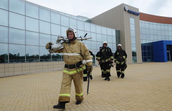 Russian Emergency Ministry's drills on Coca-Cola plant