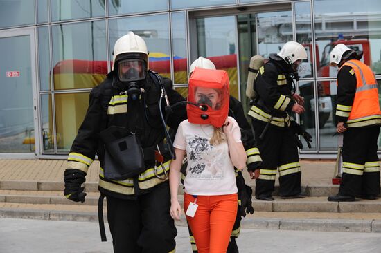 Russian Emergency Ministry's drills on Coca-Cola plant