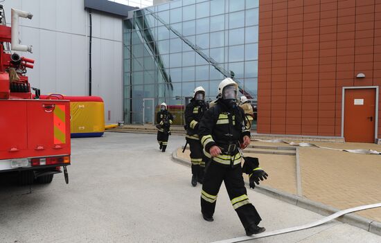 Russian Emergency Ministry's drills on Coca-Cola plant