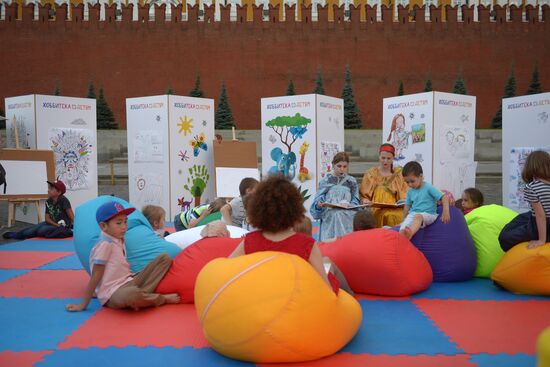 Books of Russia Festival on Moscow's Red Square. Day One