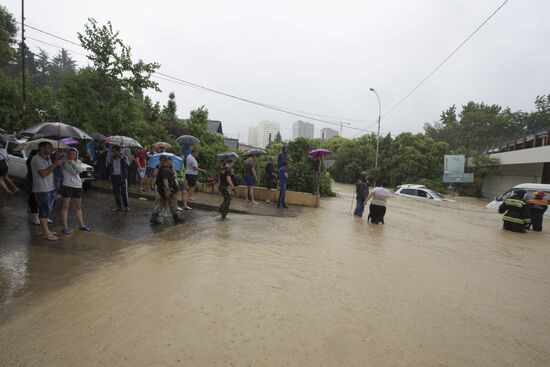 Sochi hit by flooding