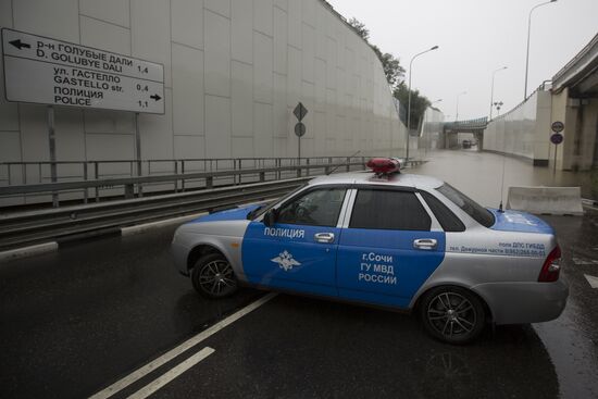 Sochi hit by flooding