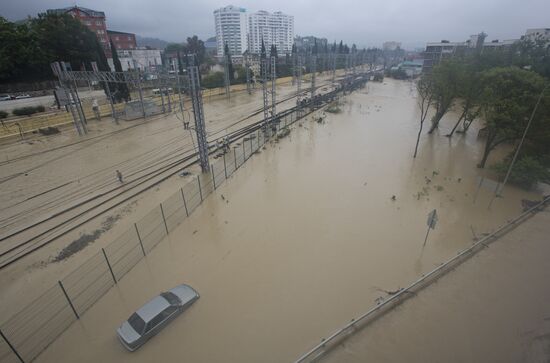 Sochi hit by flooding