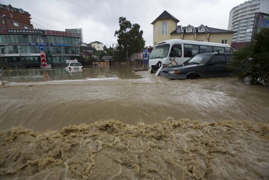 Sochi hit by flooding