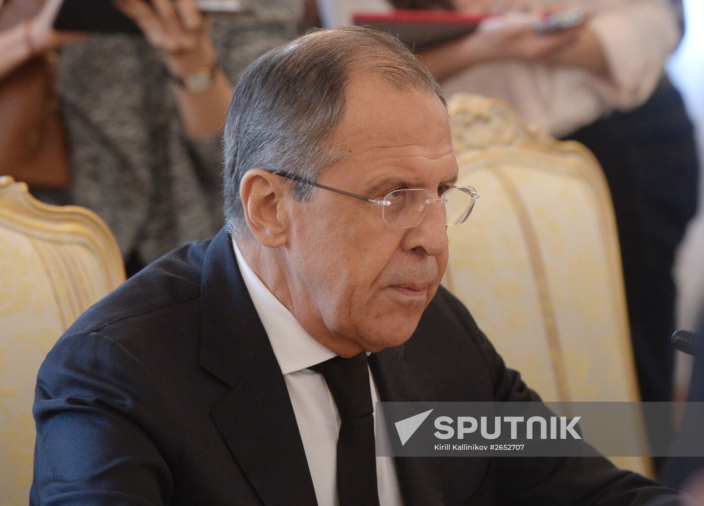 Russian Foreign Minister Sergei Lavrov meets with his Syrian counterpart Walid Muallem