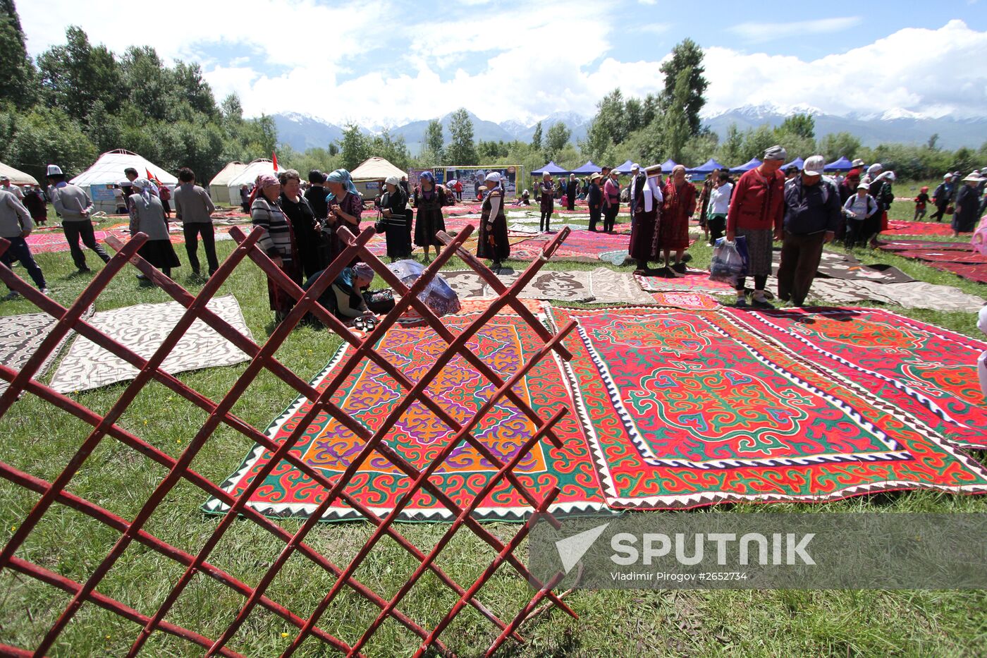 Kyrgyz Syrdagy folk festival in Kyrgyzstan
