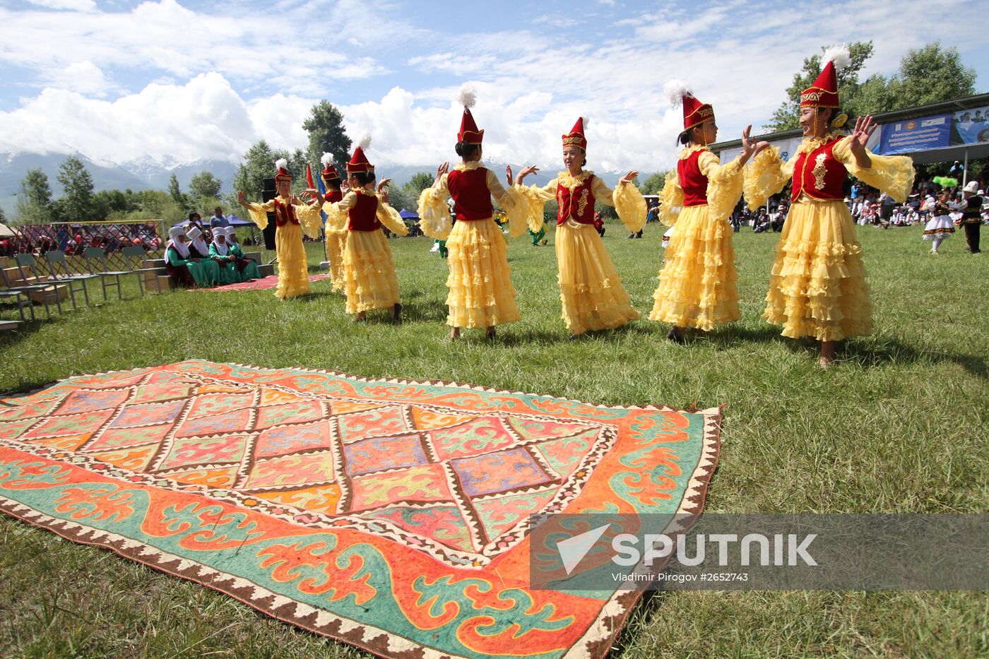 Kyrgyz Syrdagy folk festival in Kyrgyzstan