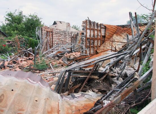 Consequences of shelling in Oktyabrsky District in Donetsk