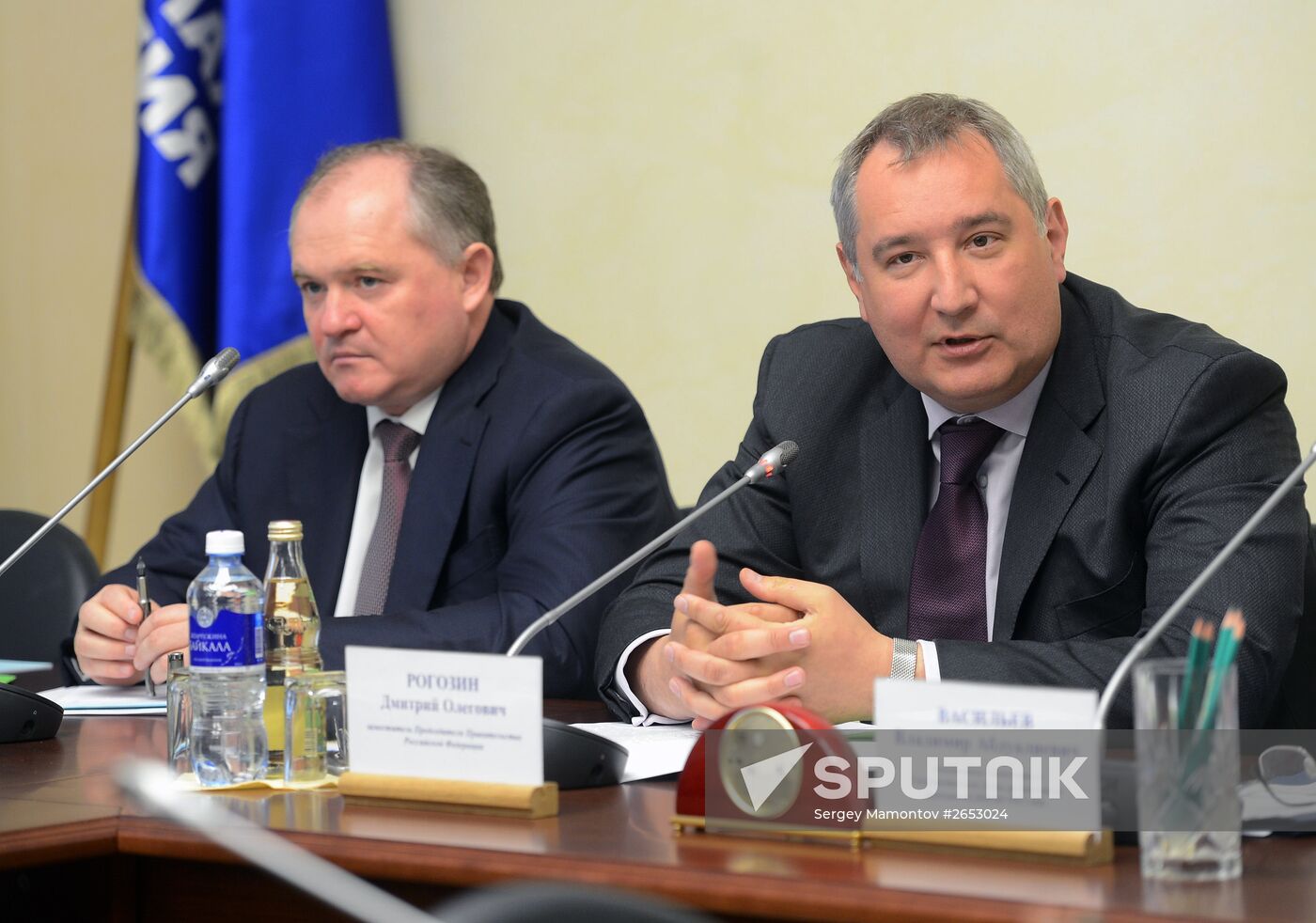 Deputy Prime Minister D.Rogozin meets with members of United Russia faction in State Duma