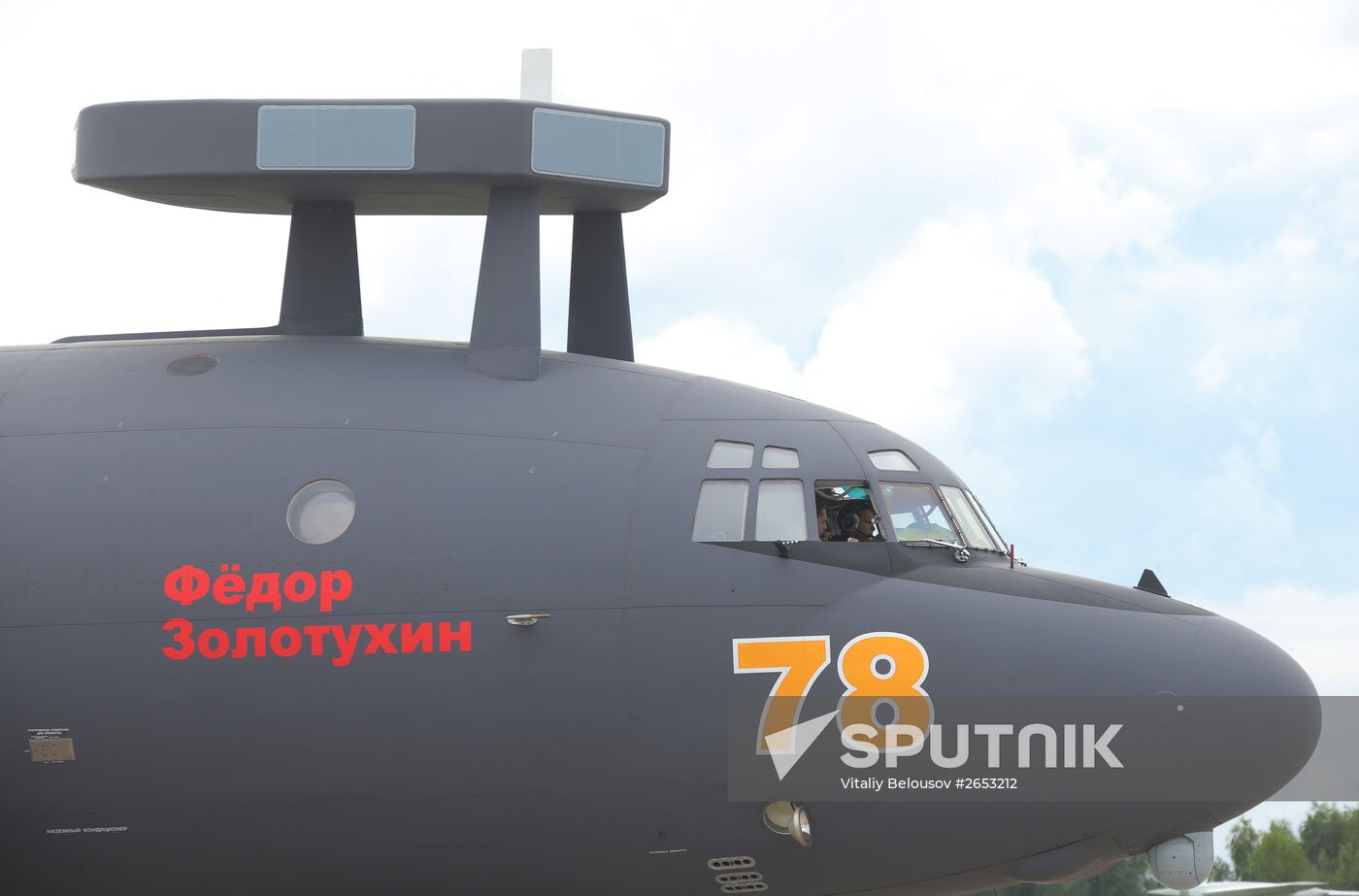 Naming an Ilyushin Il-38N May / Dolphin maritime patrol and anti-submarine warfare aircraft after Fyodor Zolotukhin