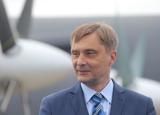 Naming an Ilyushin Il-38N May / Dolphin maritime patrol and anti-submarine warfare aircraft after Fyodor Zolotukhin