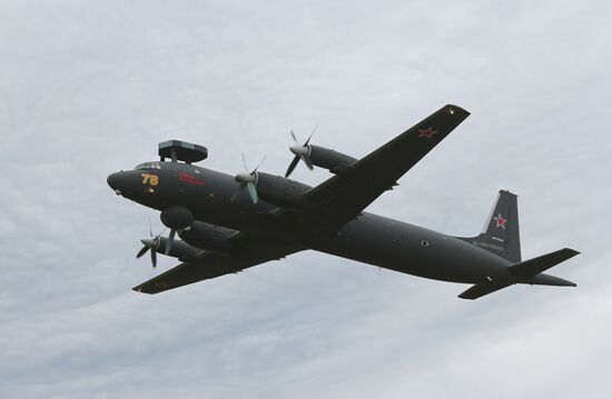 Naming an Ilyushin Il-38N May / Dolphin maritime patrol and anti-submarine warfare aircraft after Fyodor Zolotukhin
