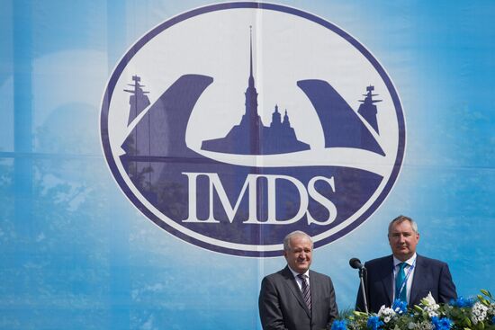 Opening of 2015 International Maritime Defense Show