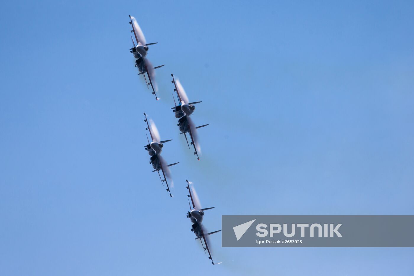 Opening of 2015 International Maritime Defense Show