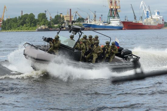Opening of 2015 International Maritime Defense Show