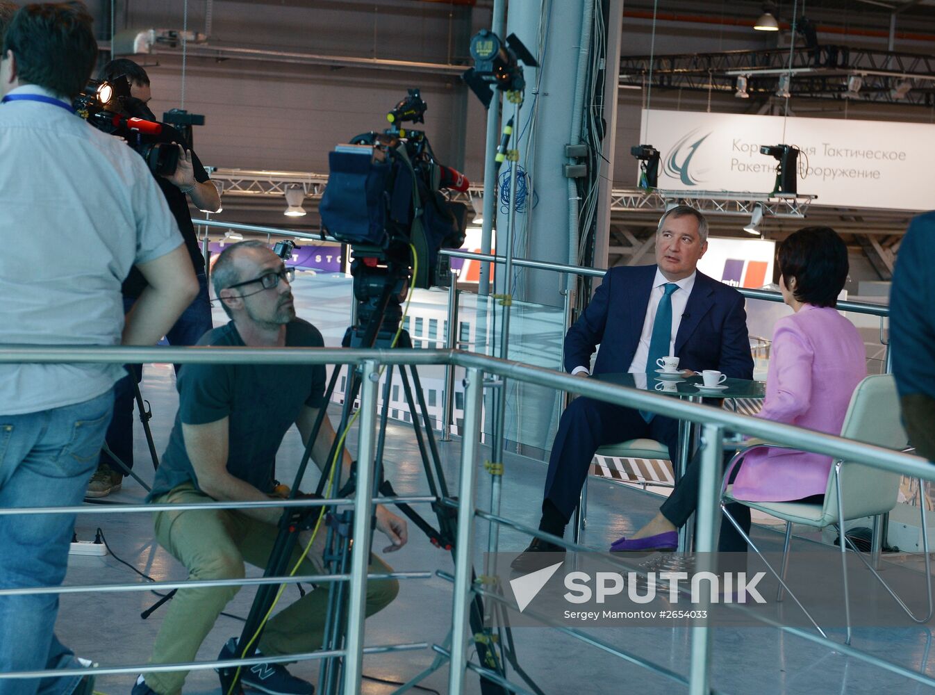 Vice-Prime Minister Dmitry Rogozin attends 2015 International Maritime Defense Show opening ceremony