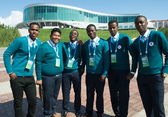 Volunteers at BRICS/SCO summits