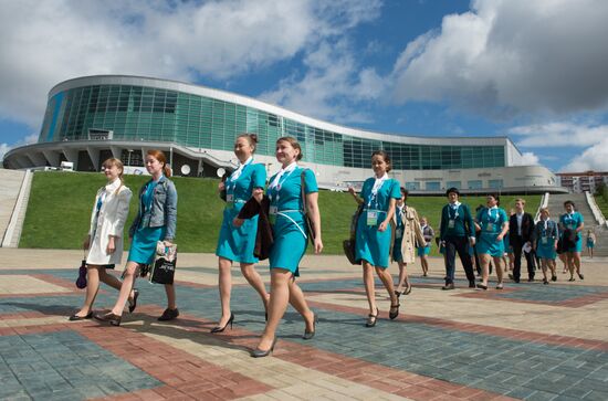 Volunteers of SCO and BRICS summits