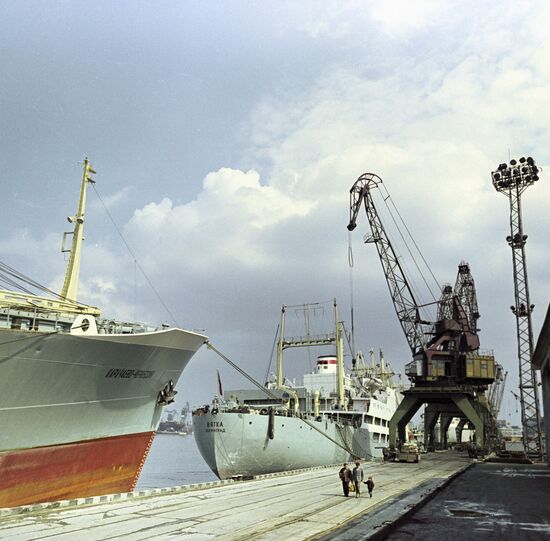 Leningrad Sea Commercial Port