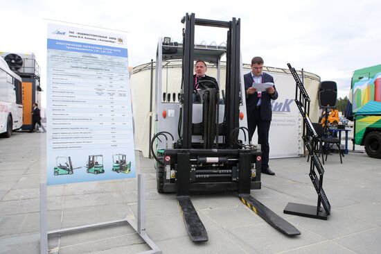 Sixth International Industrial Trade Fair Innoprom-2015. Day two