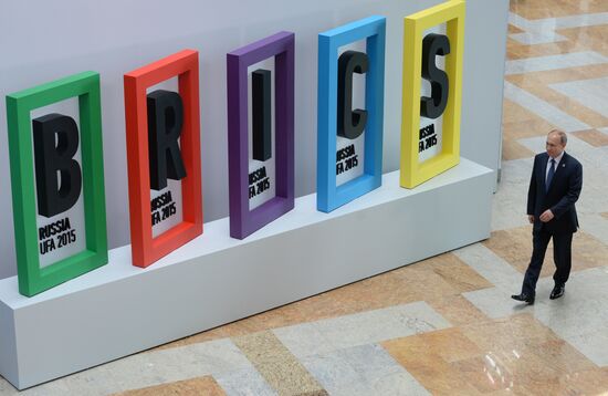 Welcome ceremony by President of the Russian Federation Vladimir Putin for the BRICS leaders