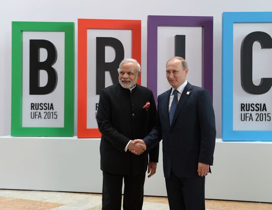 Welcome ceremony by President of the Russian Federation Vladimir Putin for the BRICS leaders