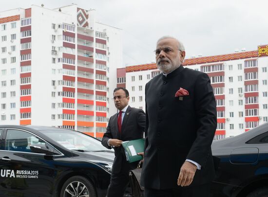 Welcome ceremony by President of the Russian Federation Vladimir Putin for the BRICS leaders