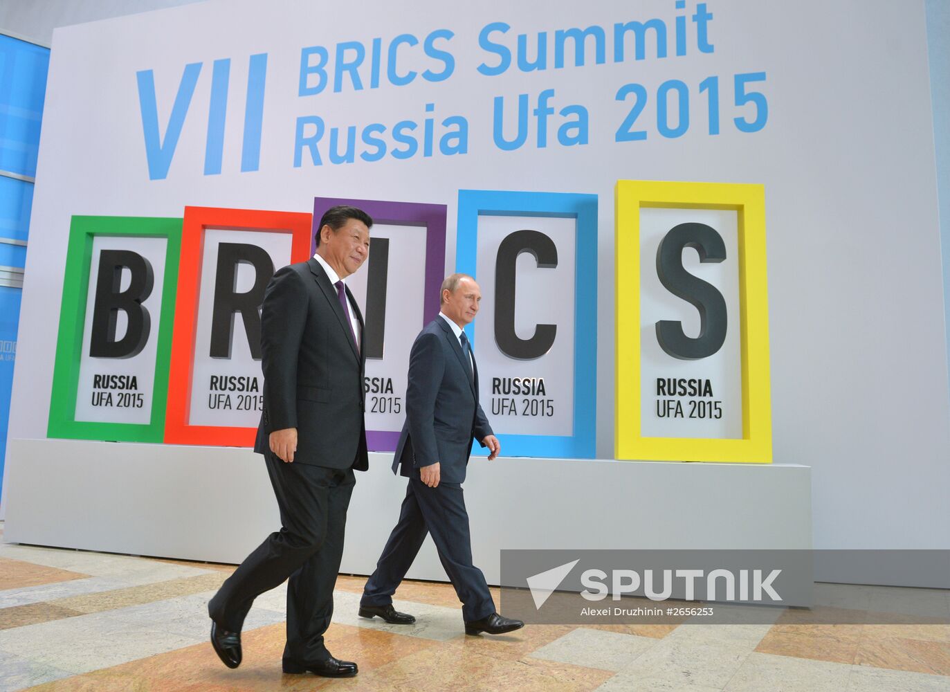 Welcome ceremony by President of the Russian Federation Vladimir Putin for the BRICS leaders