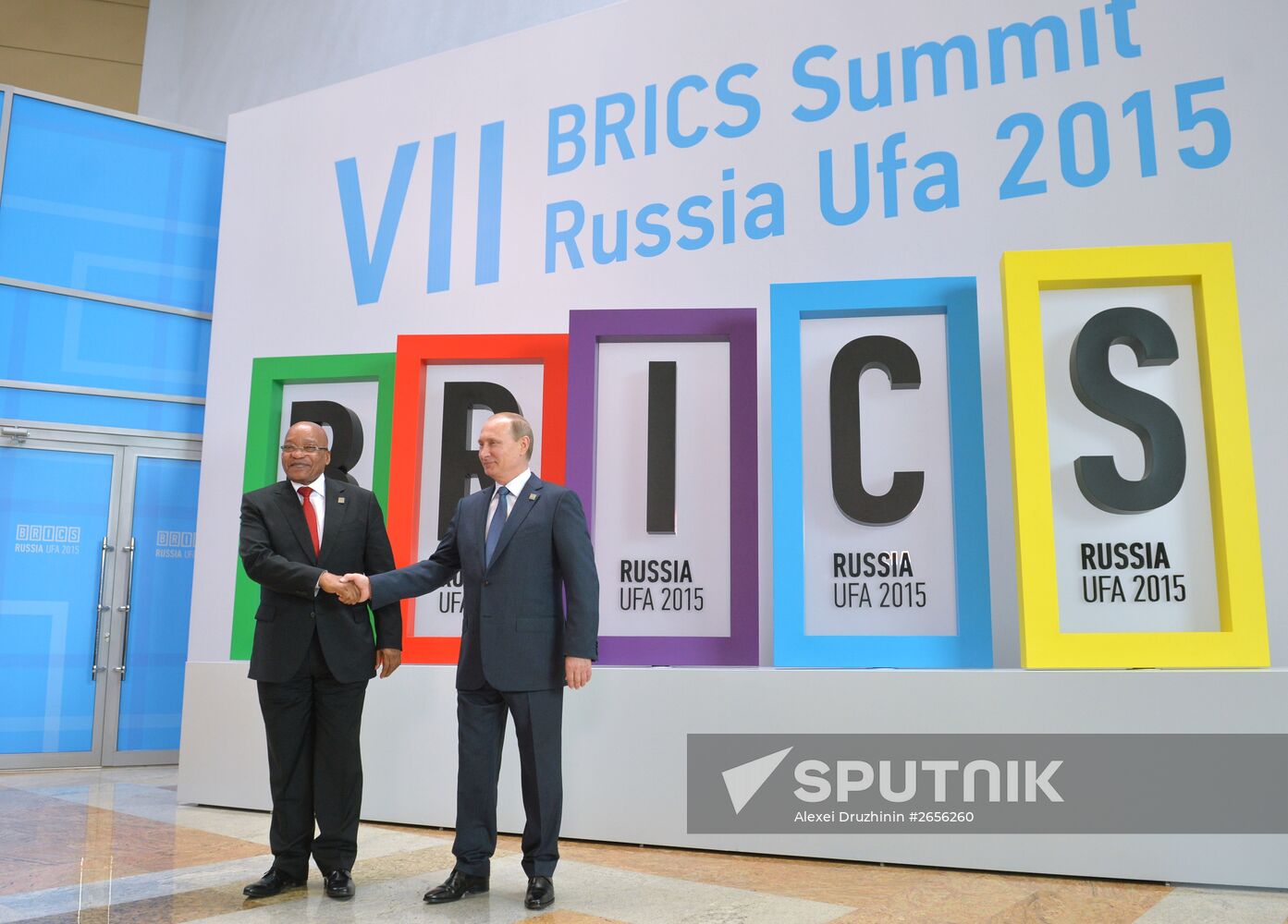 Welcome ceremony by President of the Russian Federation Vladimir Putin for the BRICS leaders