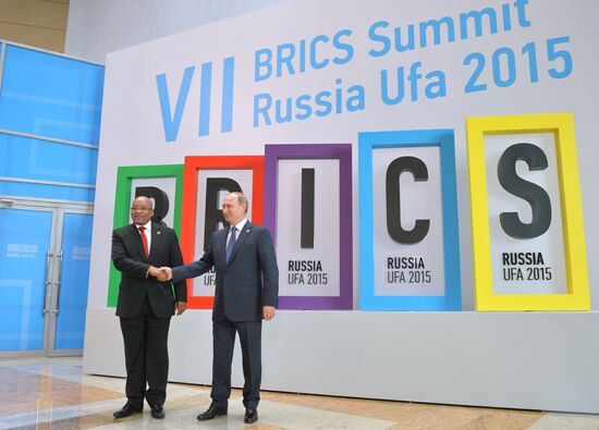 Welcome ceremony by President of the Russian Federation Vladimir Putin for the BRICS leaders