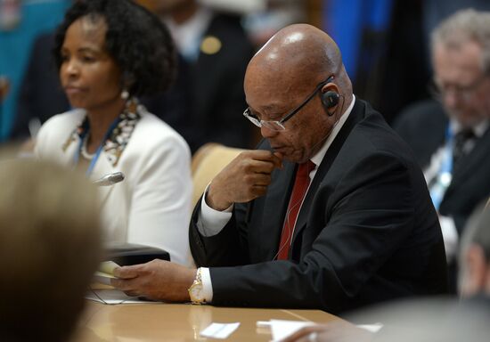 BRICS leaders expanded meeting