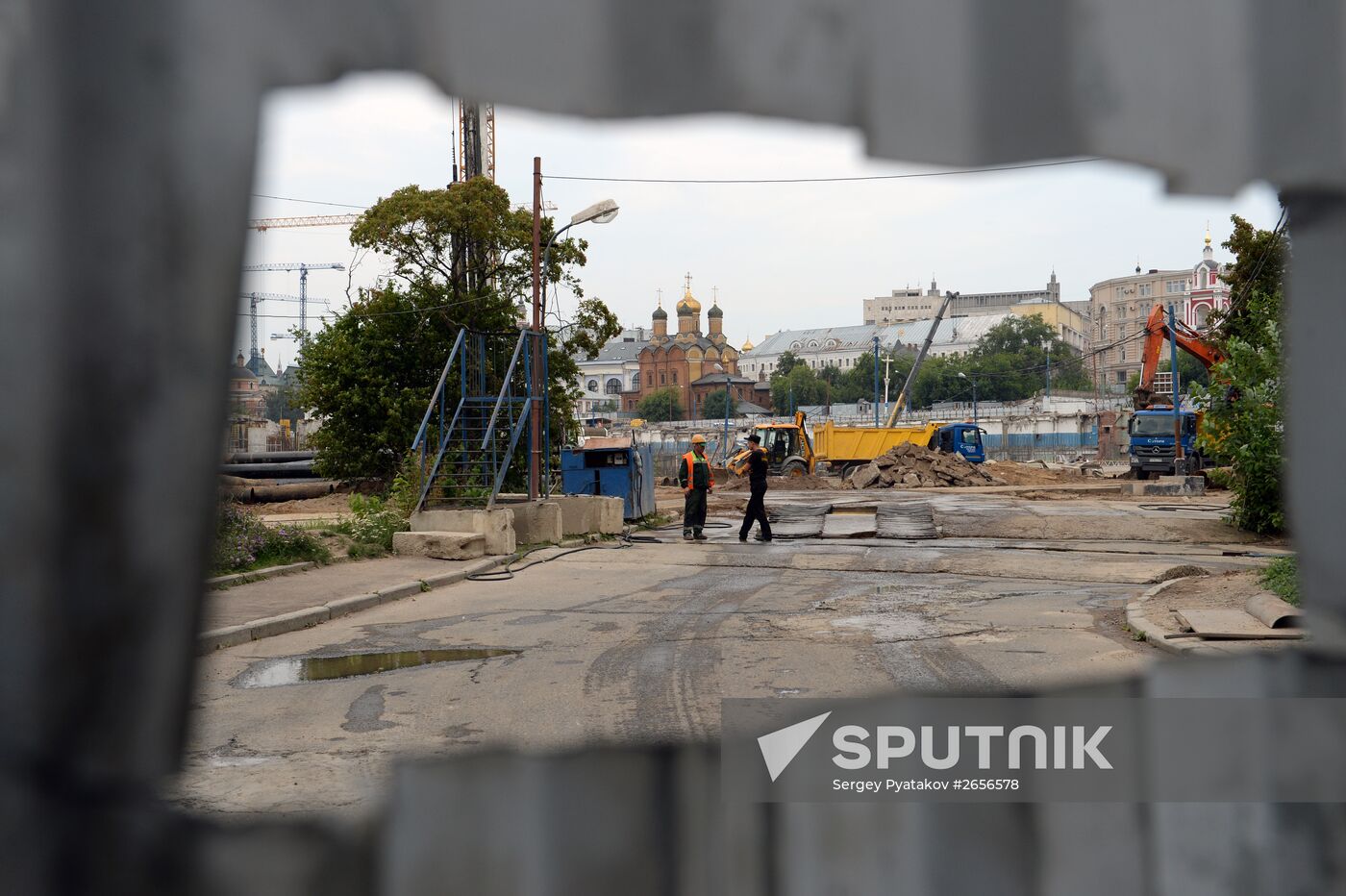 Archeological excavations in Zaryadye Park