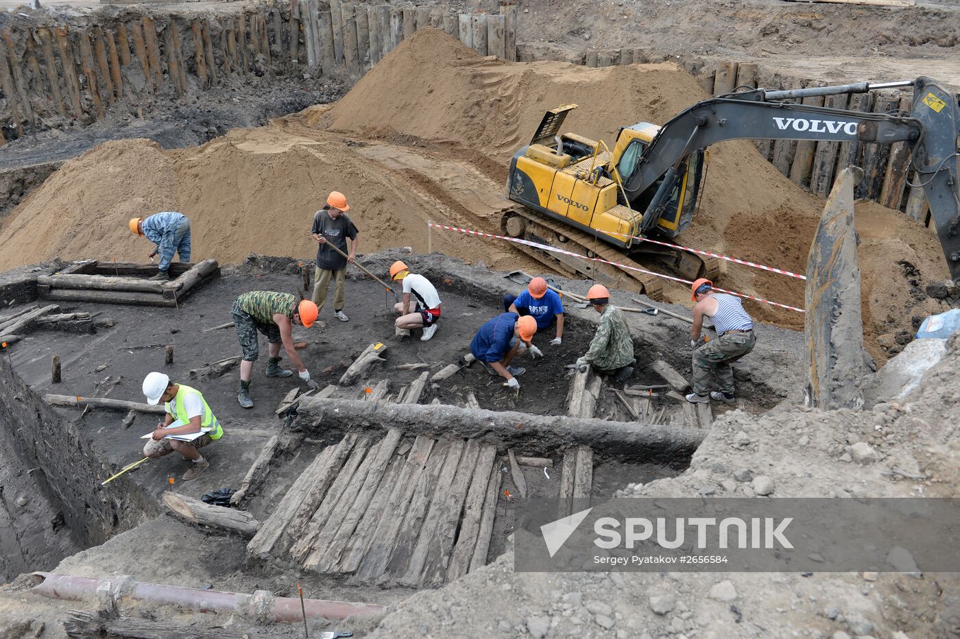 Archeological excavations in Zaryadye Park