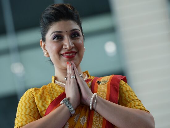 DME Runway cabin crew uniform show at Domodedovo airport