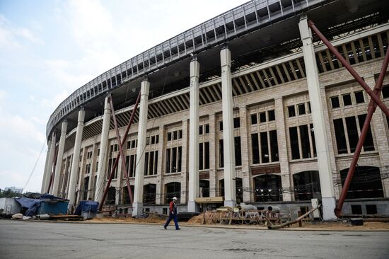 Luzhniki Arena construction