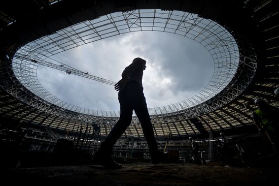 Luzhniki Arena construction
