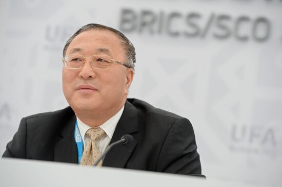 Director of Chinese Foreign Ministry's International Economic Affairs Department Zhang Jun at briefing