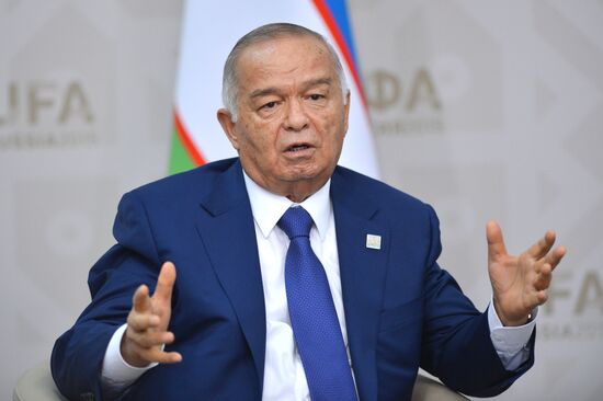 Russian President Vladimir Putin meets with President of Uzbekistan Islam Karimov