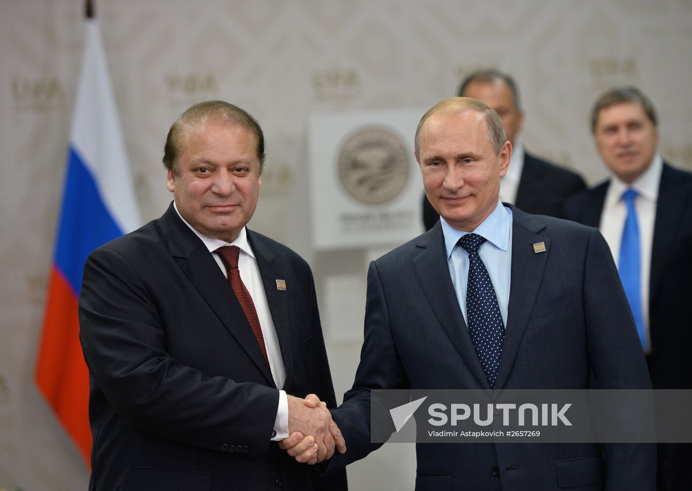 President of the Russian Federation Vladimir Putin meets with Nawaz Sharif, Prime Minister of the Islamic Republic of Pakistan