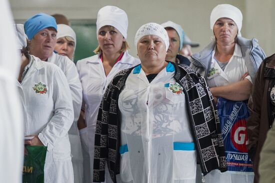 Contest of milkmaids in Omsk Region