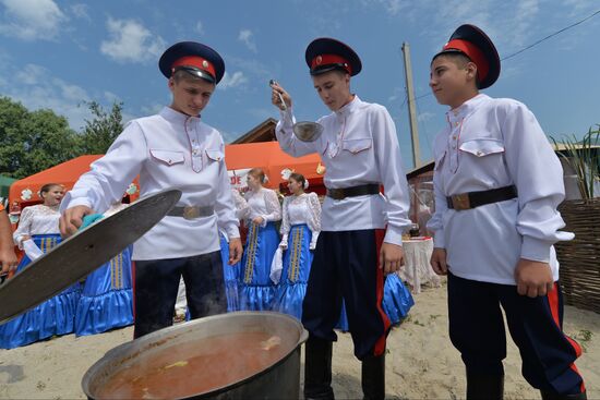 Ethnographic festival Don Fish Soup